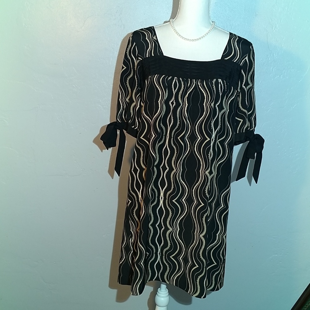 Elle Trapeze Dress